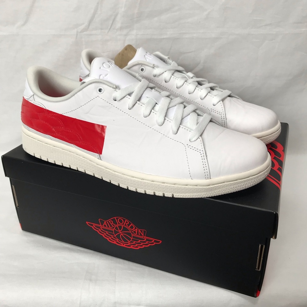 Jordan 1 Centre Court White University Red Size 10 - Picture 2 of 12